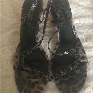 Dressy leopard print sandals